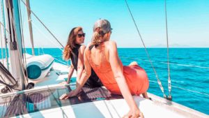 Beim solo reisen neue Freunde treffen Segelreisen Singles