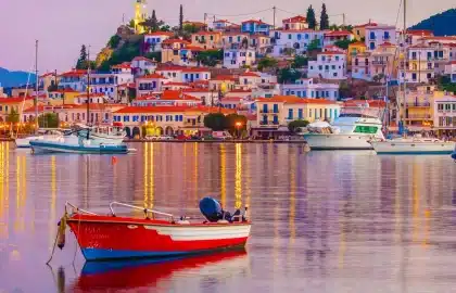 Poros Hafen Griechenland