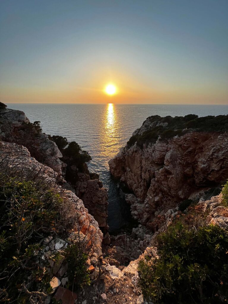 Sunrises and sunsets at sea