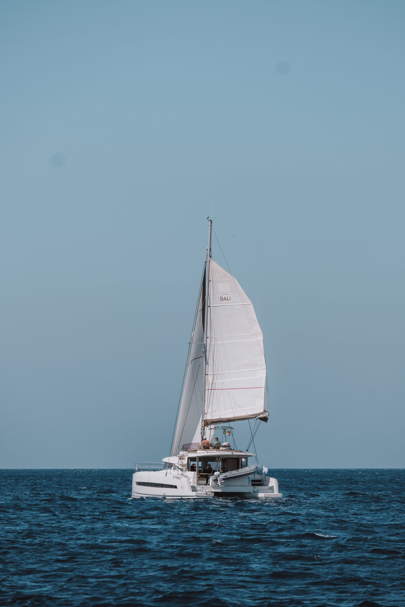 4 Kabinen mit Skipper – Neapel / Salerno (Amalfiküste) - Bild 5